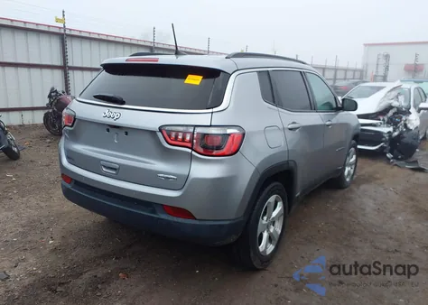 2018 Jeep Compass Latitude Fwd from USA, damaged, VIN 3C4NJCBB5JT301807